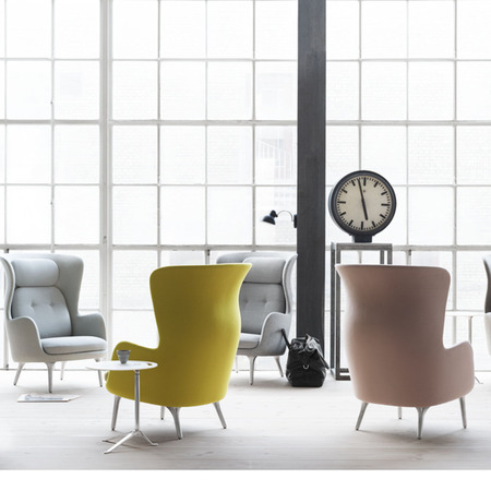 Loungesessel RO von Fritz Hansen