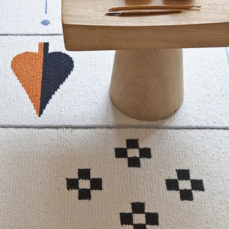 Kunstvoll bestickter Teppich 'Rabari'