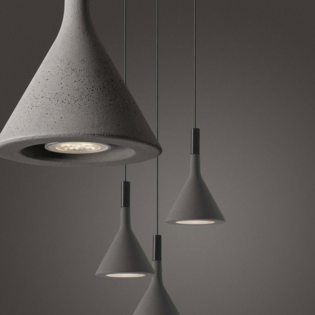 Pendelleuchte 'Aplomb Outdoor'