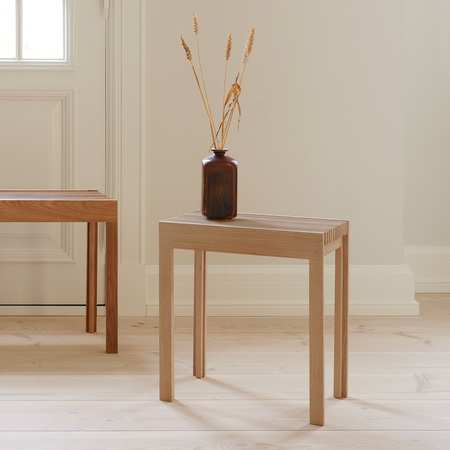Form & Refine Hocker 'Lightweight' 