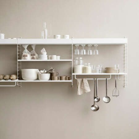 Fürs Geschirr: Regal 'String' String Furniture