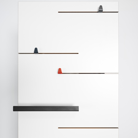 Garderobe 'Angeber' Tojo