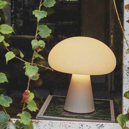 Gubi Obello Table Lamp Glas matt