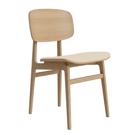 Norr11 NY11 Chair - Upholstery Beige 100 - Hallingdal 65, Eiche natur