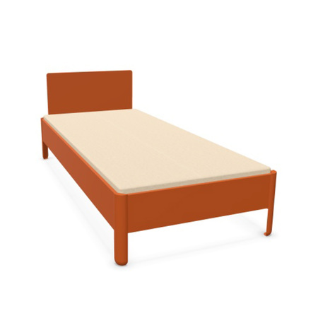 Müller Small Living 'Nait' Bett farbig lackiert Tizianrot - RAL 0505060, Mit Kopfteil, B: 90 cm