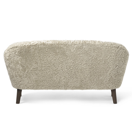 by Lassen Ingeborg Sofa Moonlight - Schaffell, Eiche geräuchert