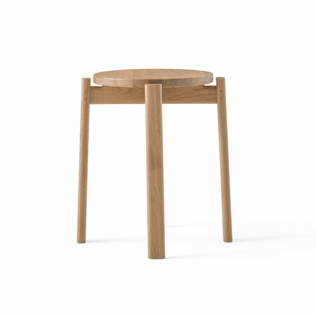 Menu Furniture Passage Stool Eiche Natur