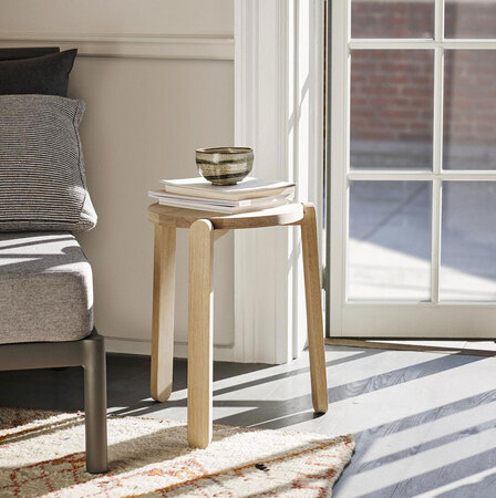Skagerak by Fritz Hansen Nomad Stool Eiche