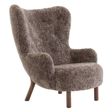 &Tradition Petra Lounge Chair VB3 Walnuss geölt, Sahara - Sheepskin