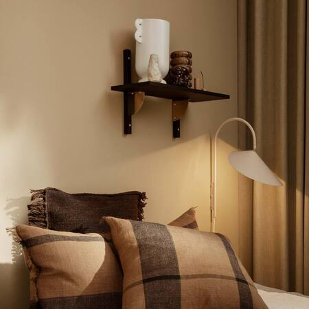 Ferm Living Sector Shelf Single B: 54 cm / T: 22.1 cm, Eiche / Messing