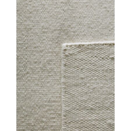 MAANA_STUDIOS_EF-DC008_Natural_Wool_Details