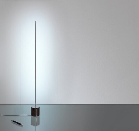 Catellani & Smith LIGHT STICK LED Tischleuchte