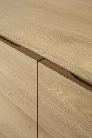 Ethnicraft Wave Anrichte - Sideboard - Eiche - 2 Türen - 3 Schubladen