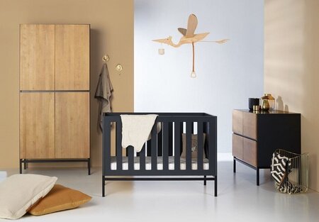 Quax Mobile Bird-pelican-wood