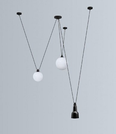 DCW Les Acrobates De Gras N°325 - Glass Ball