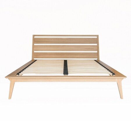 Case Valentine Bed-Oak