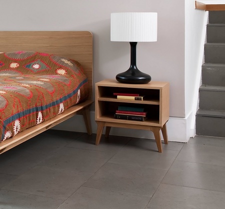 Case Valentine Bedside Table