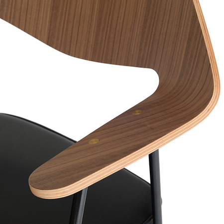 Case Furniture 675 - Stuhl - Black / Walnut