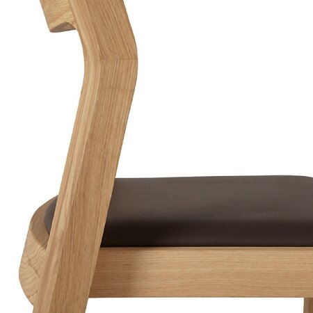 Case Furniture Profile - Stuhl - Oak