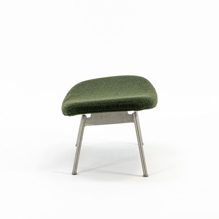 Case-ella-lounge-ottoman-moss-stainless-steel