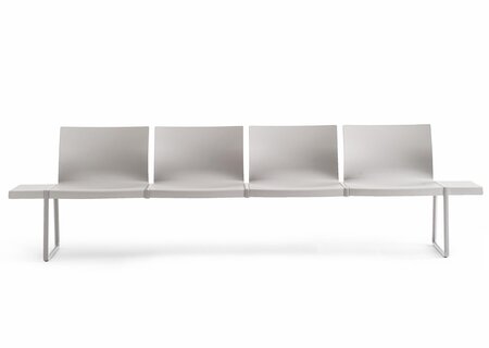 Pedrali Plural Bänke-4-Sitzer-BE-Polypropylen Beige-CR-Aluminium Verchromt