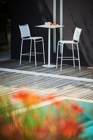 Jan Kurtz Way - Bistrotisch