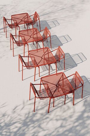Objekte Unserer Tage Ivy Outdoor Set -  (Tisch Small, 2 x Dining Chair) - Sienna Rot