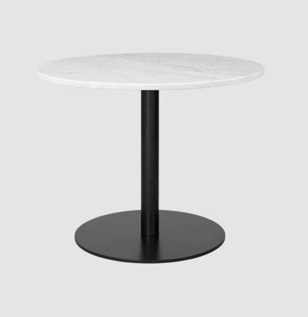 GUBI 1.0 Lounge Table Round Diameter 80 - Marble White Top - Black Base