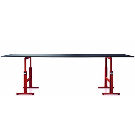 Magis Brut Tisch Trestle - Schwarz Stahl - Rot