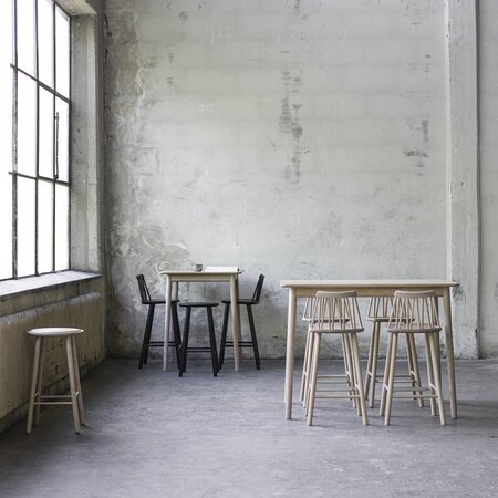 HANS K ZIGZAG BARSTOOL 78CM BLACK STAIN