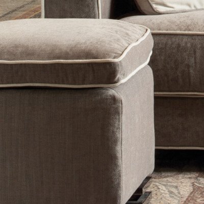 Milano Garrison Pouf - Kissen mit glattem Rand