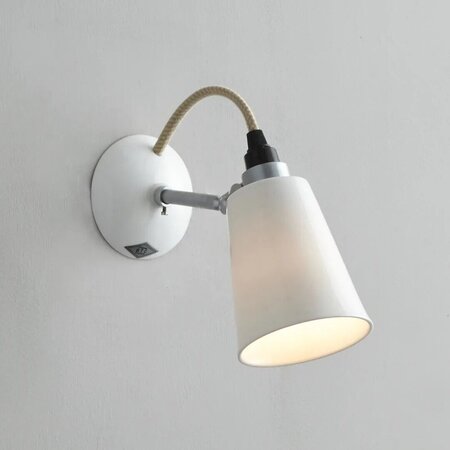 ORIGINAL BTC Hector Small Flowerpot Wall Light, Natural 