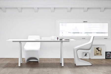 Kristalia Neat - Metall Tisch