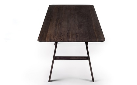 Woak Dining Table Malin-walnut