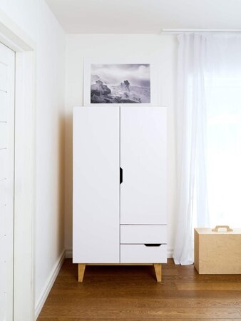 RADIS KLEIDERSCHRANK HUH 2 TÜREN - WEISS CPL, VERTIKALE handgrepen