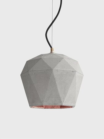 Gantlights T4 - große Hängeleuchte trianguliert - Heller Beton - Schwarz - Kupfer