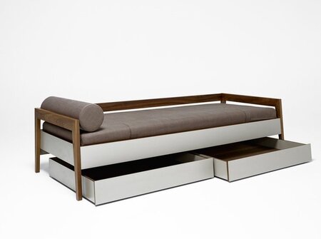 Mint Kids Bed/ Daybed Large with 2 boxes on Wheels