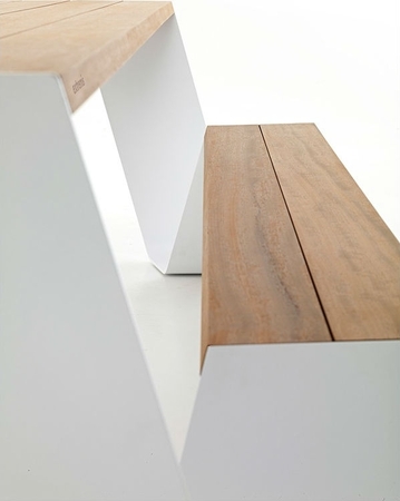 Extremis Hopper Picnic Table 240 cm