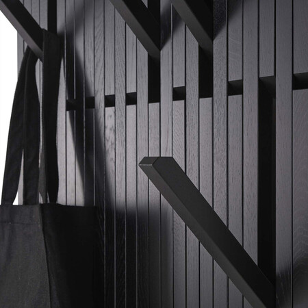Peruse - Piano Garderobe small