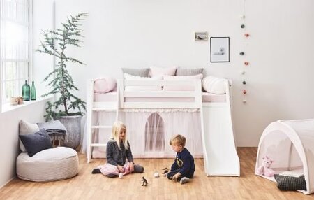 Hoppekids PREMIUM Halbhoghes Bettten mit Rutsche und Leiter