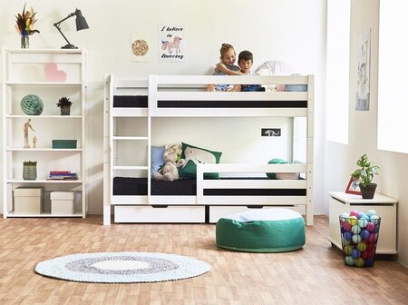 Abschnitt Hoppekids STOREY mit 6 Einlegeböden