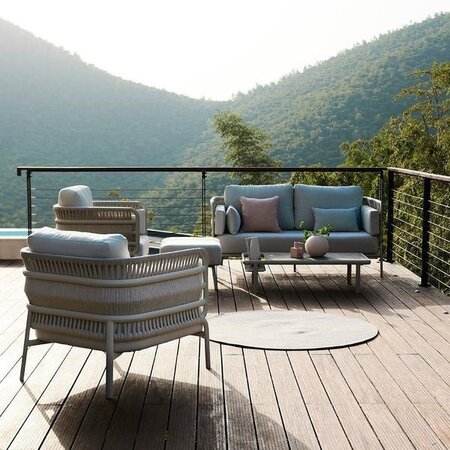 Mindo 106 Outdoor 2.5 Seater Sofa