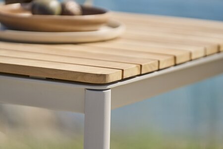 Mindo 101 Dining table 74x74cm - Esstisch - Teak - Aluminium Light Grey