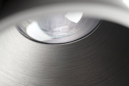 Light-Point Curve II Titanium