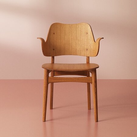 Warm Nordic Gesture Chair - Teak oiled oak