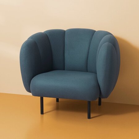 Warm Nordic Cape Lounge Chair with Stitches - Petrol