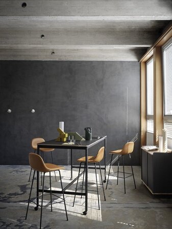 Muuto Base High Table With Castor