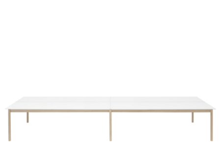 Muuto Linear System Configuration 2 - White Laminate/White ABS/Oak
