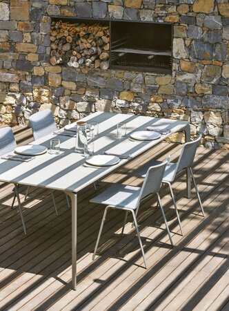 Fast AllSize Tisch mit Platte aus Feinsteinzug, Hazel 