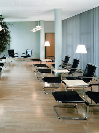 Thonet S 35 LVH | Hocker